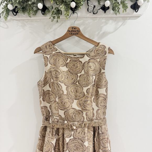 Eliza J Brocade Rose Embroidered Metallic Dress With Belt Size 10 - Picture 2 of 4